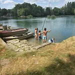 Bed & Breakfast La Cascade De Saintonge Saint-Meme-les-Carrieres