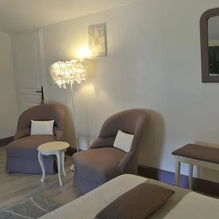 La Cascade De Saintonge Bed & Breakfast Saint-Meme-les-Carrieres