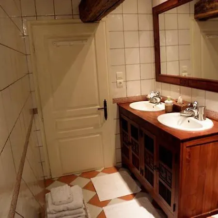Nocleg ze śniadaniem La Cascade De Saintonge 3*