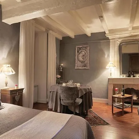 La Cascade De Saintonge