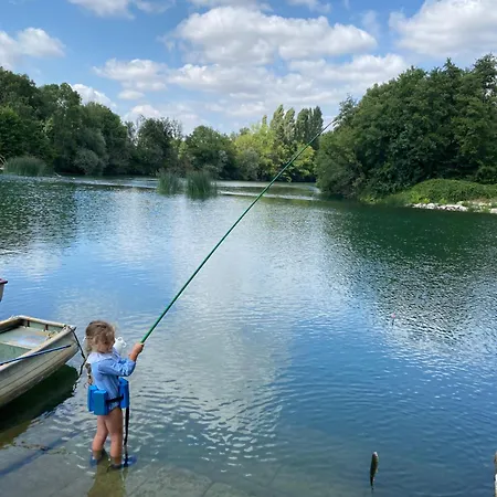 La Cascade De Saintonge Saint-Meme-les-Carrieres