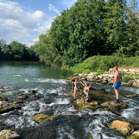 La Cascade De Saintonge Saint-Meme-les-Carrieres